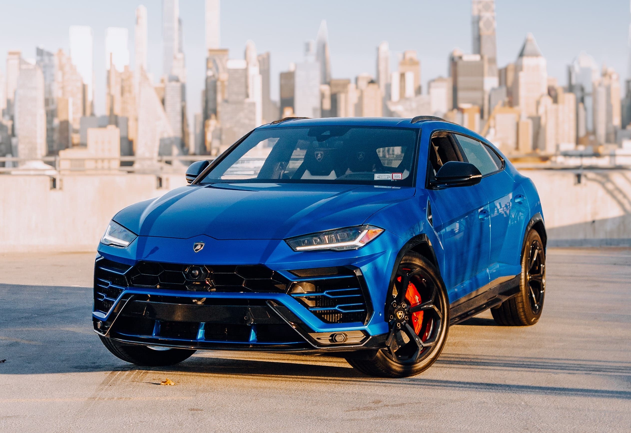 2020 Lamborghini Urus Blue